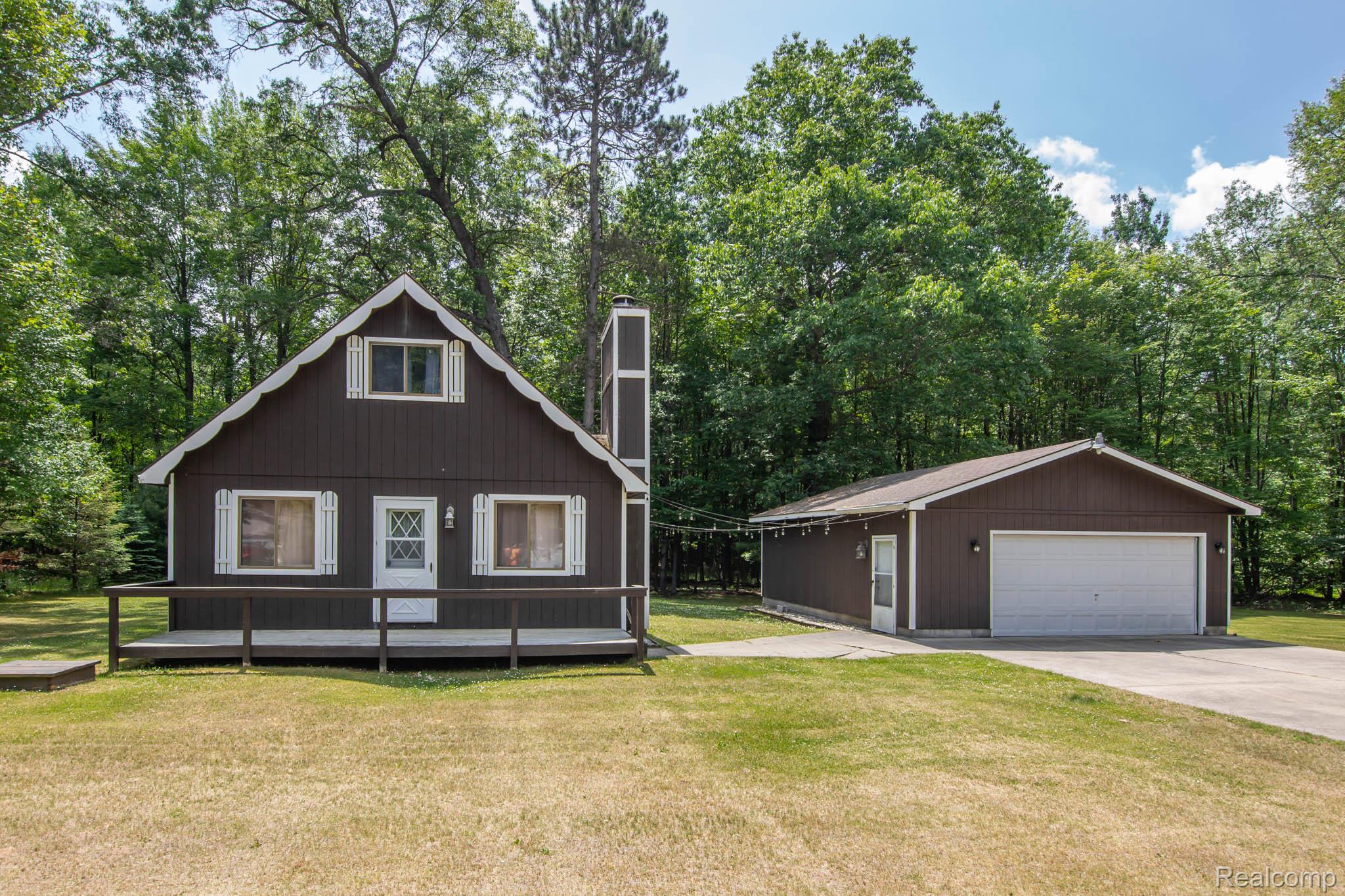 Roscommon Township, Michigan 48629, United States, 3 Bedrooms Bedrooms, ,1 BathroomBathrooms,Residential,Active,154712