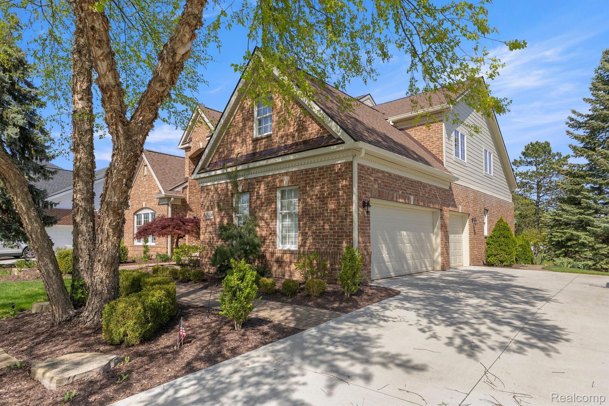 15428 BAY HILL Drive