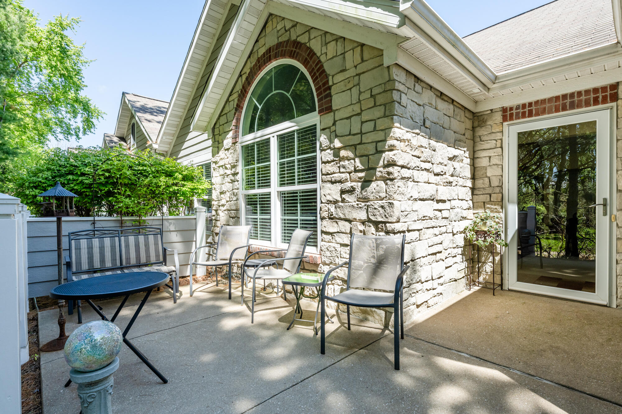 2848 Villa Lane