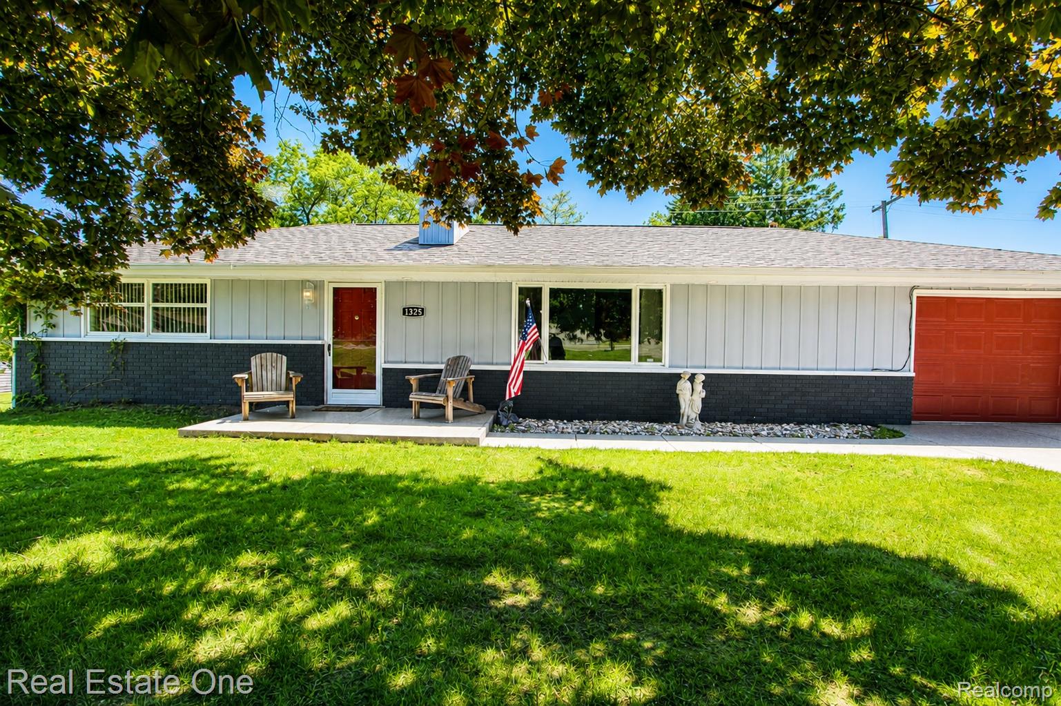 1325 S Hospital Road