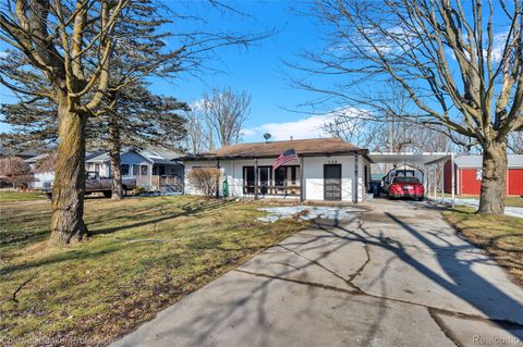 132 W Main Street Mayville Village MI 48744