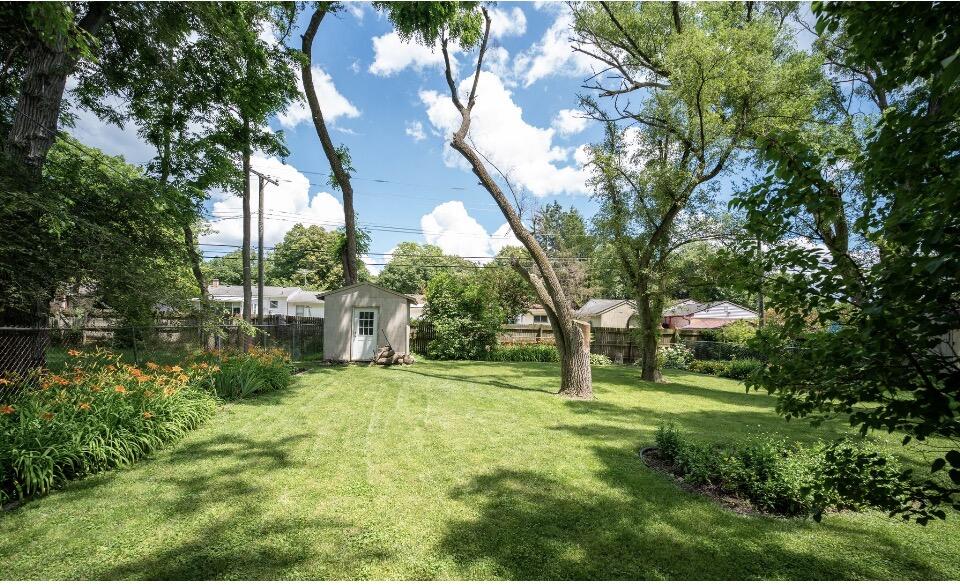 3473 La Salle Drive