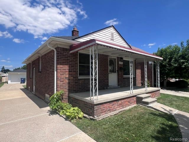 1038 Detroit Avenue