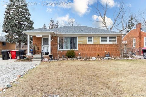 30641 Park Street Roseville City MI 48066