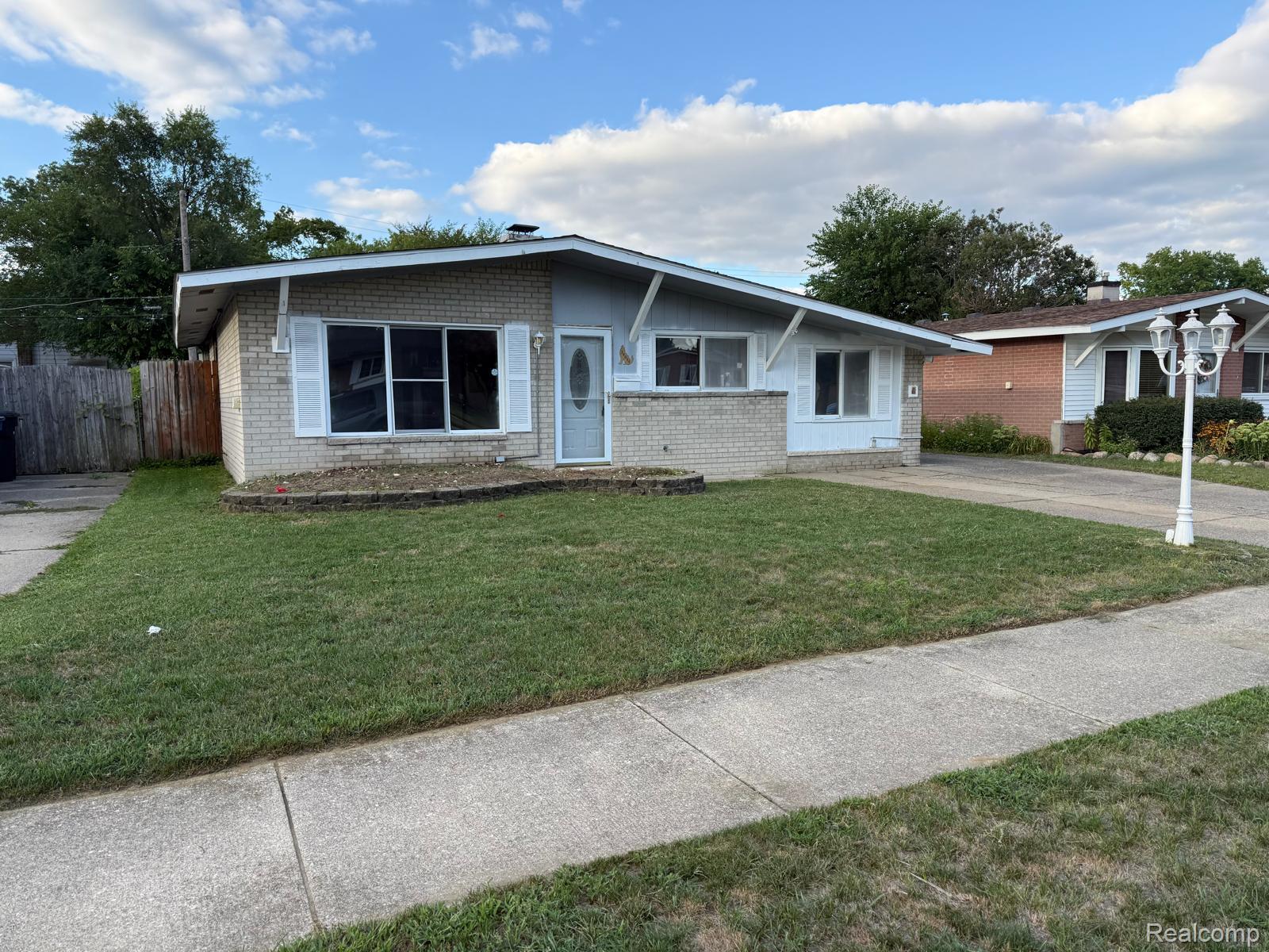 34054 Fernwood Street