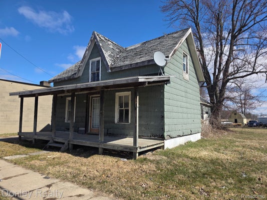 9620 MAIN ST, CLIFFORD, MI 48727 - Image de7565d244bfaabe5d479ad2cb50e397/4253266522