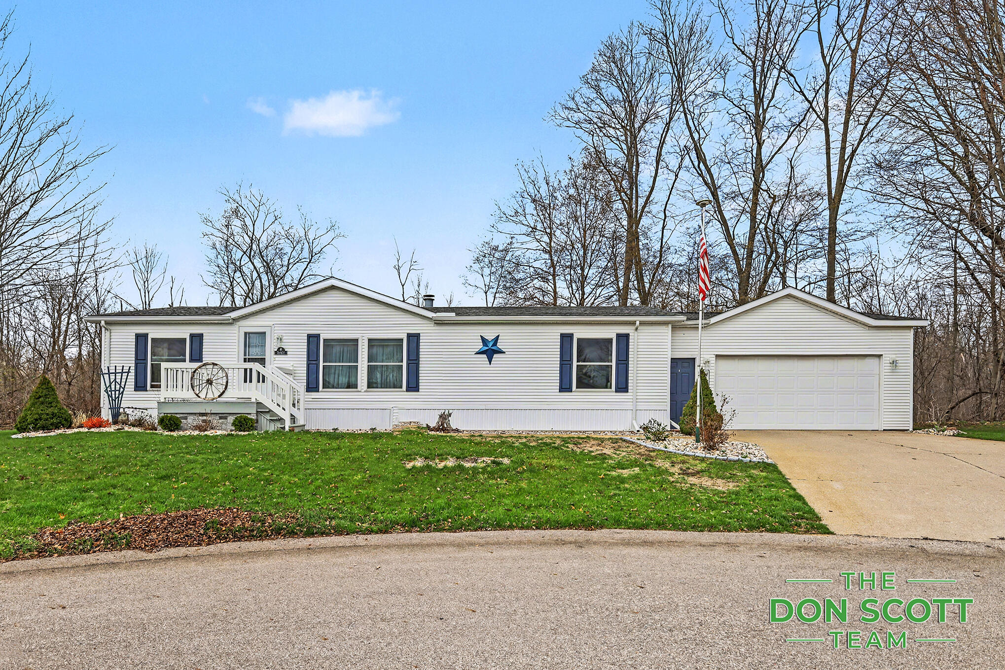 3461 Cloverfield Drive