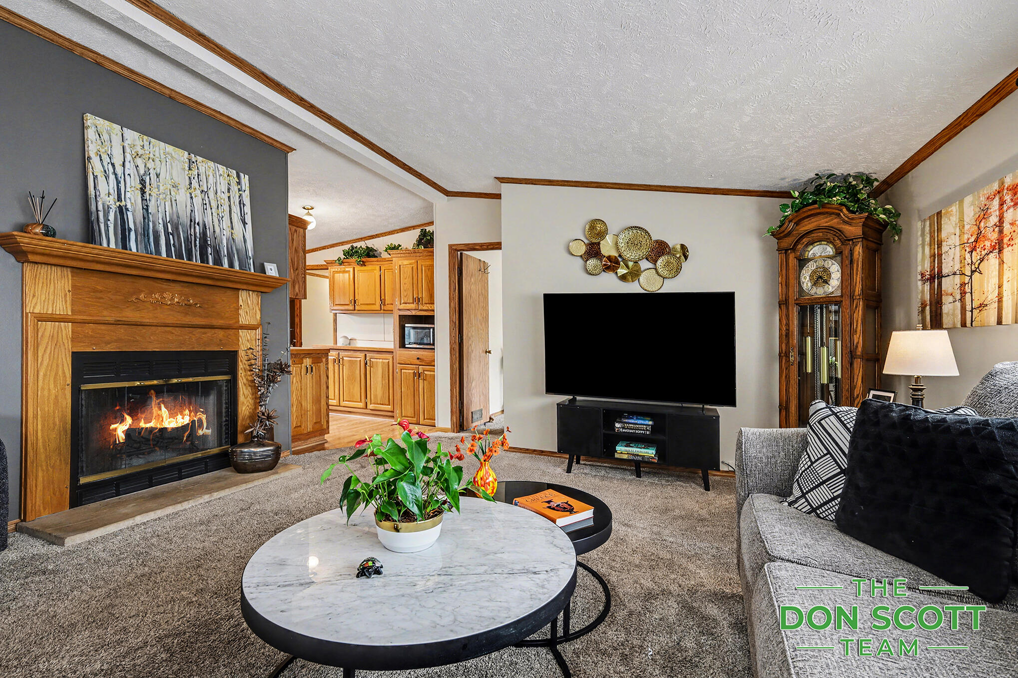 3461 Cloverfield Drive