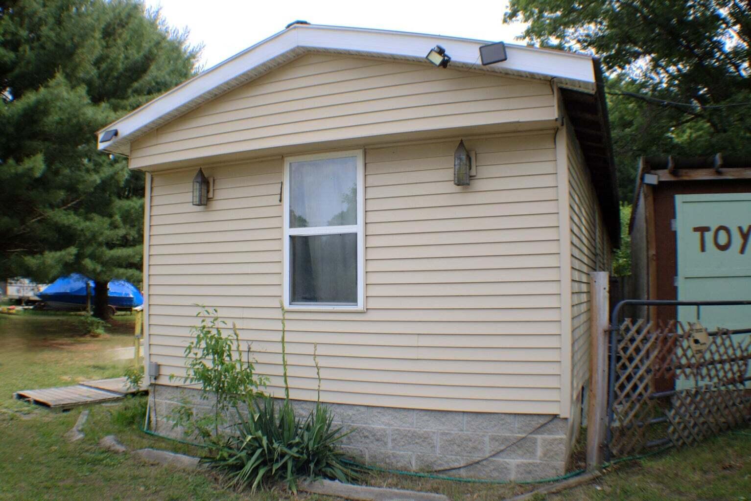 568 S Nancy Drive