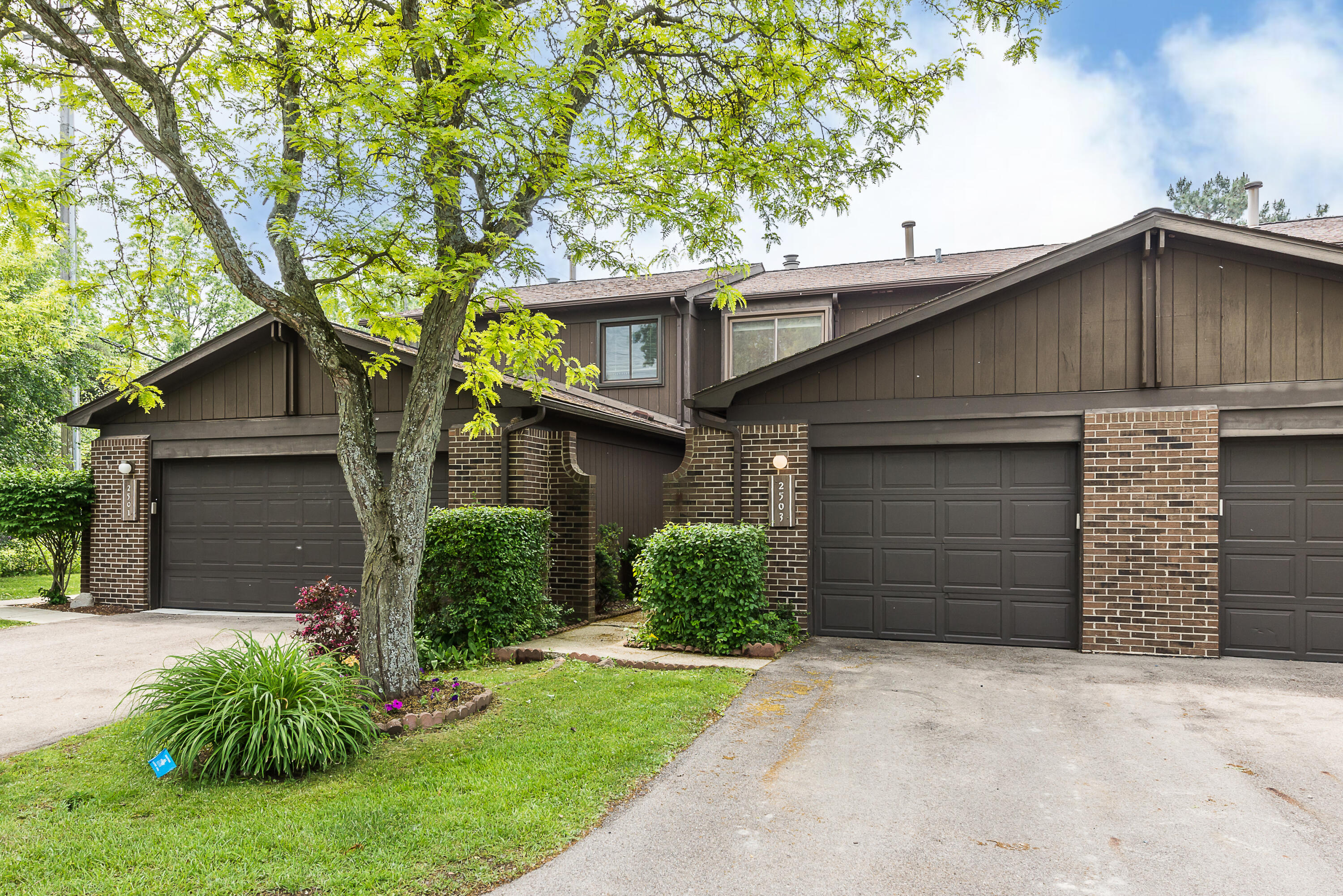 2503 Meade Court