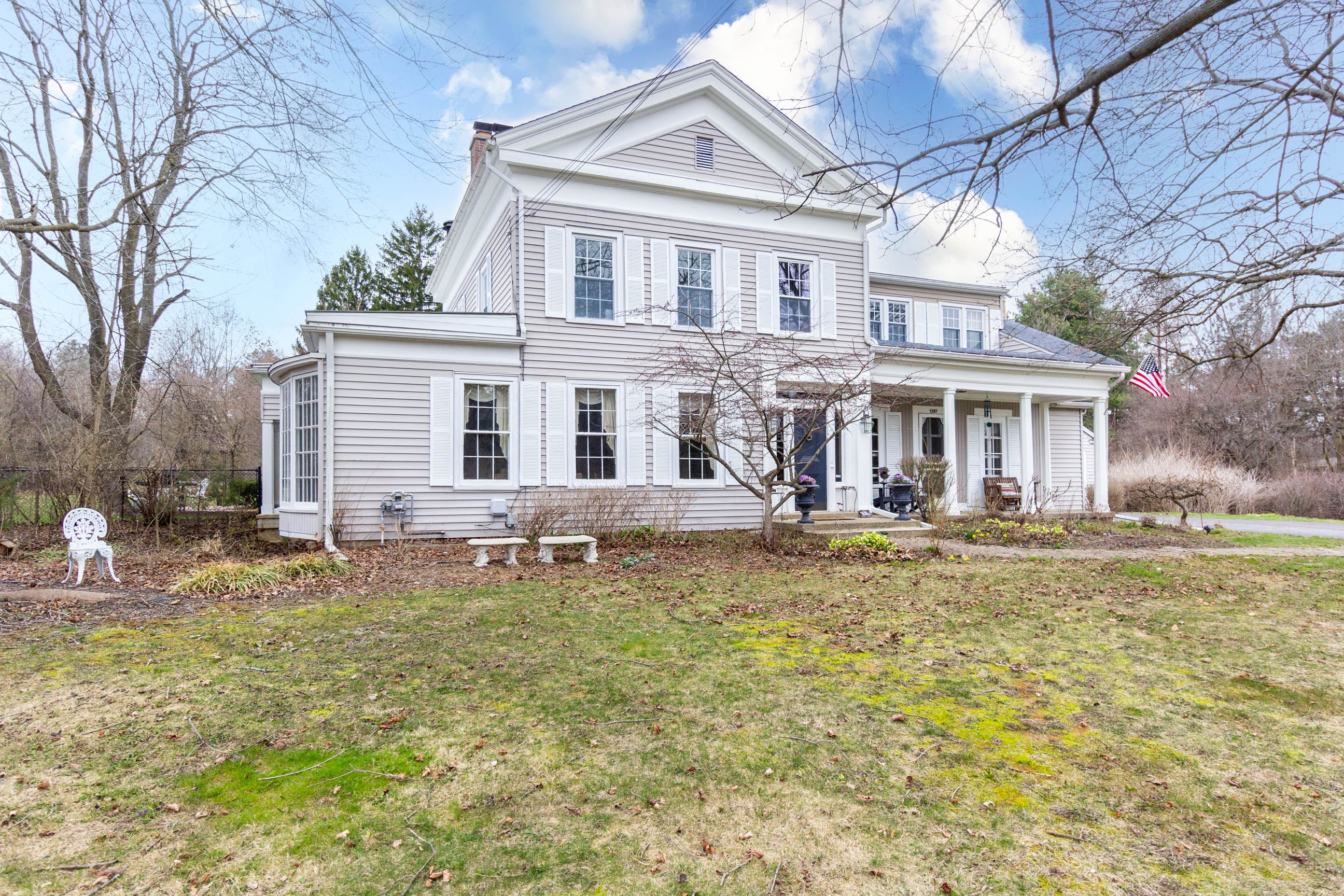 1167 N DYE Road