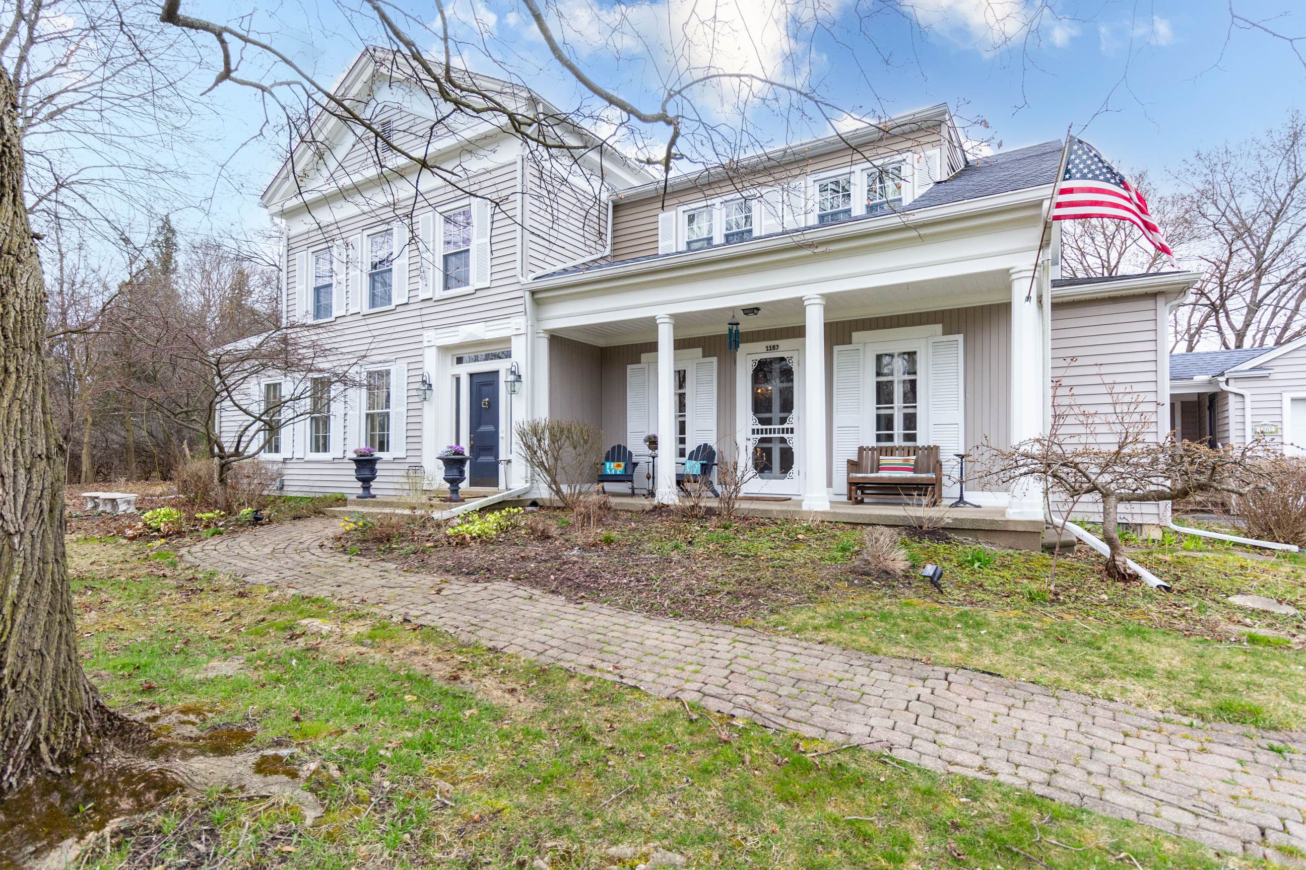 1167 N DYE Road