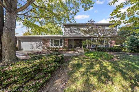 3142 E Bloomfield Shore Drive West Bloomfield Charter Township MI 48323