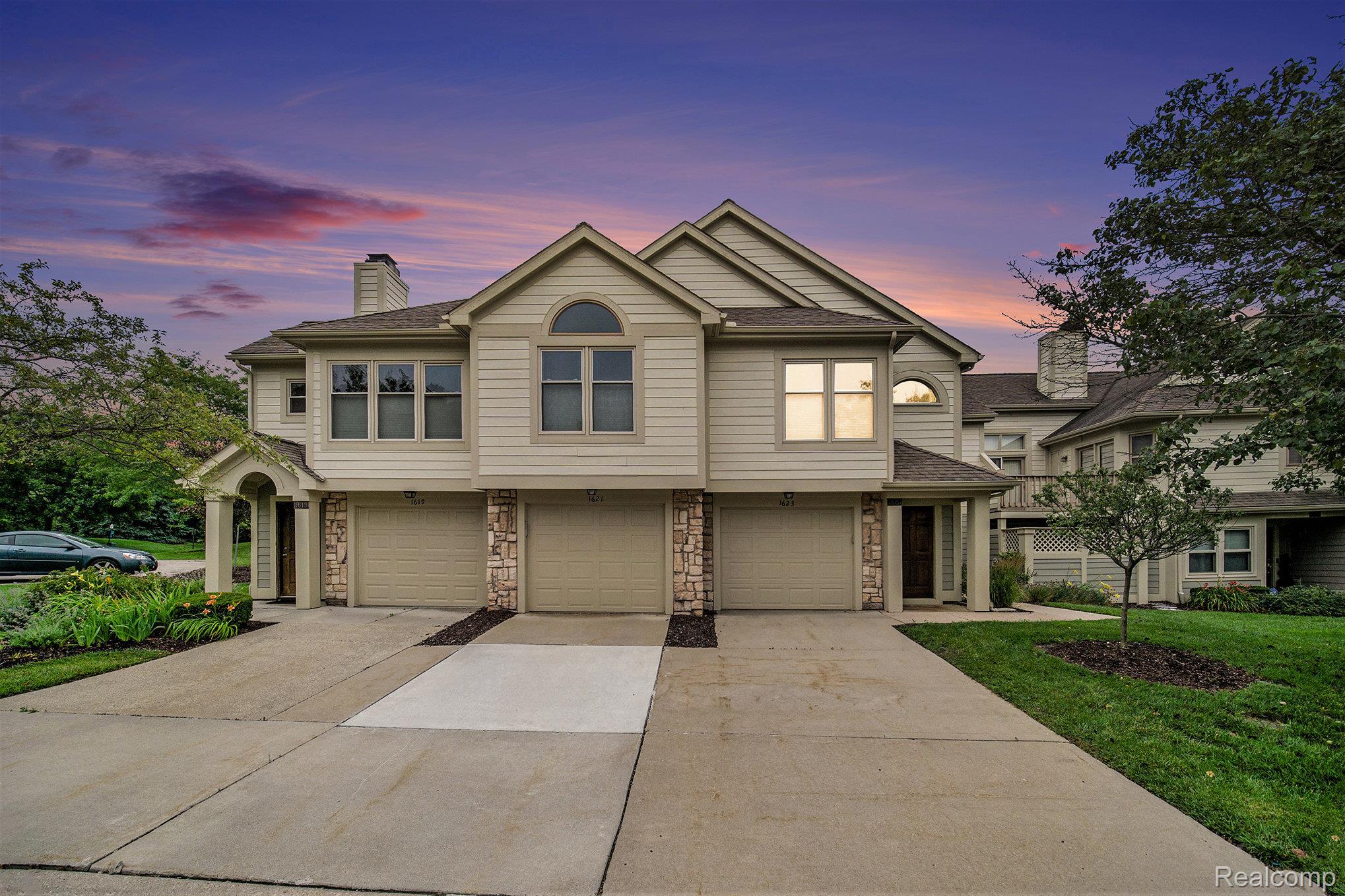 1623 LONG MEADOW TRAIL