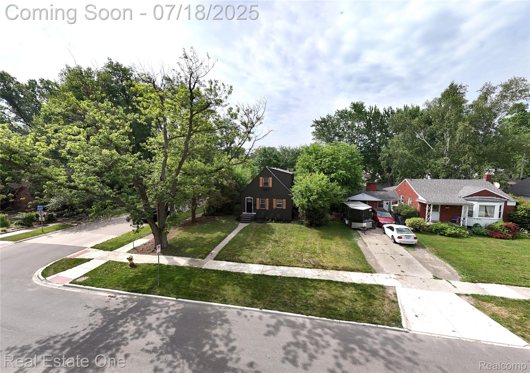 2111 Wiltshire Road