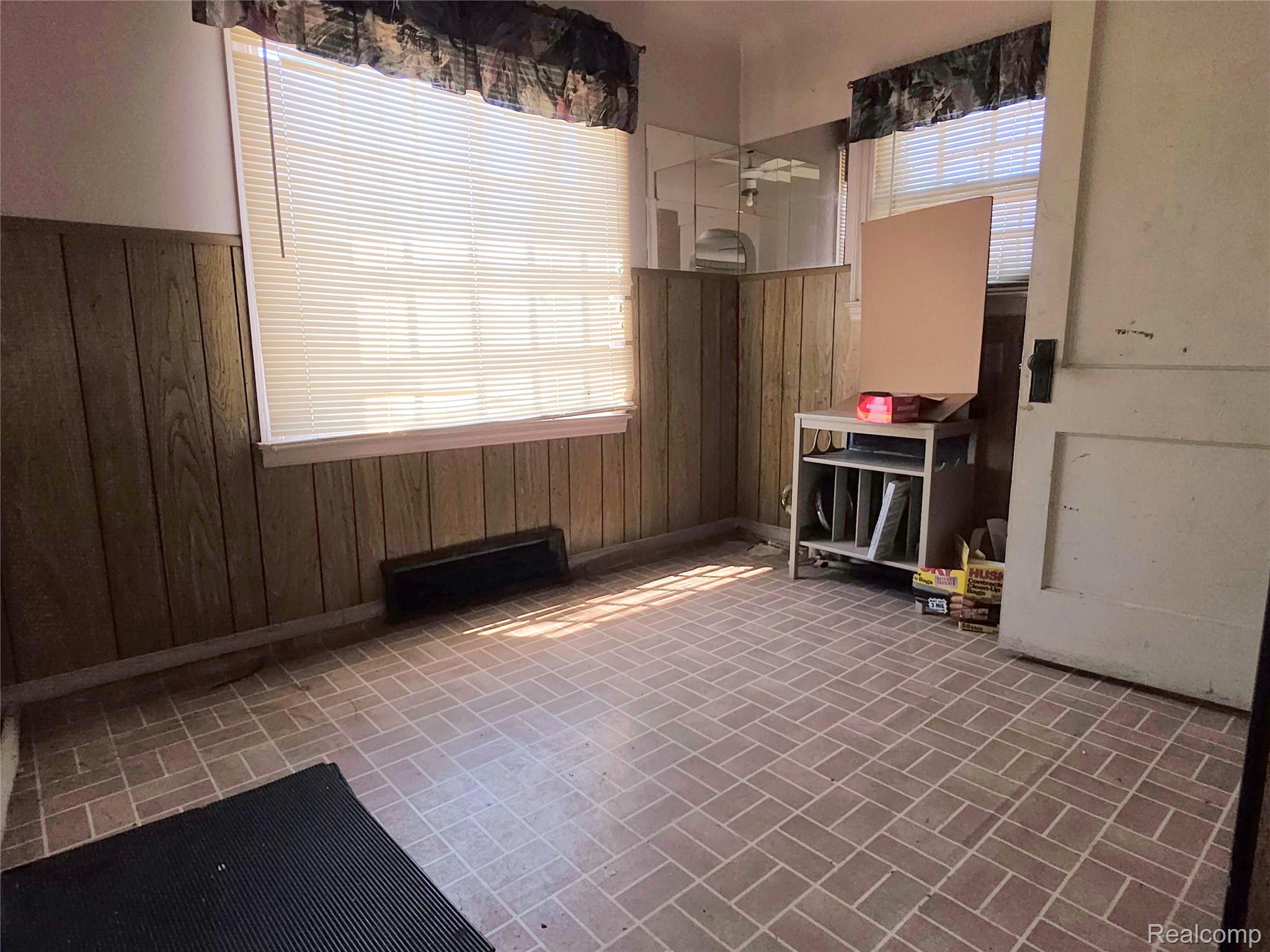 3106 W Pierson Road