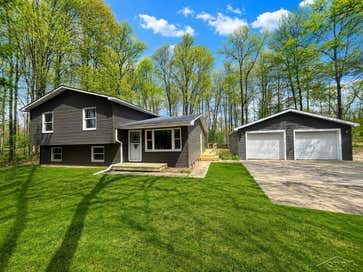 219 S Nine Mile Road Lee Township MI 48640