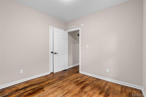 Tiny photo for 637 Manistique Street, Detroit City, MI 48215 (MLS # 20261069397)