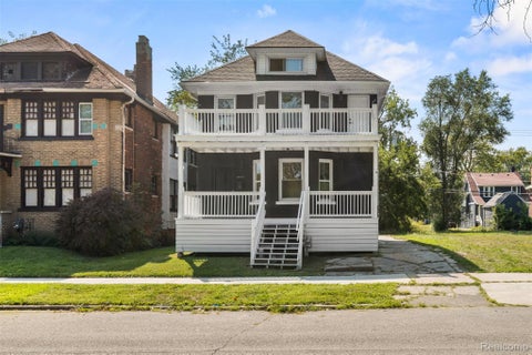 Photo of 637 Manistique Street, Detroit City, MI 48215 (MLS # 20261069397)