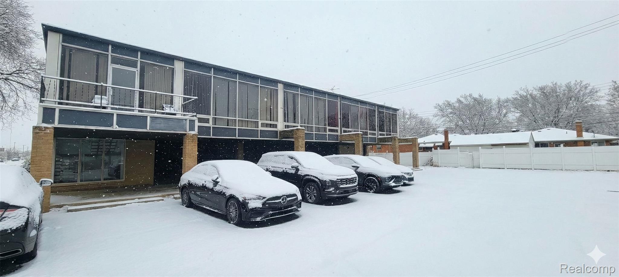 21910 Greenfield Road