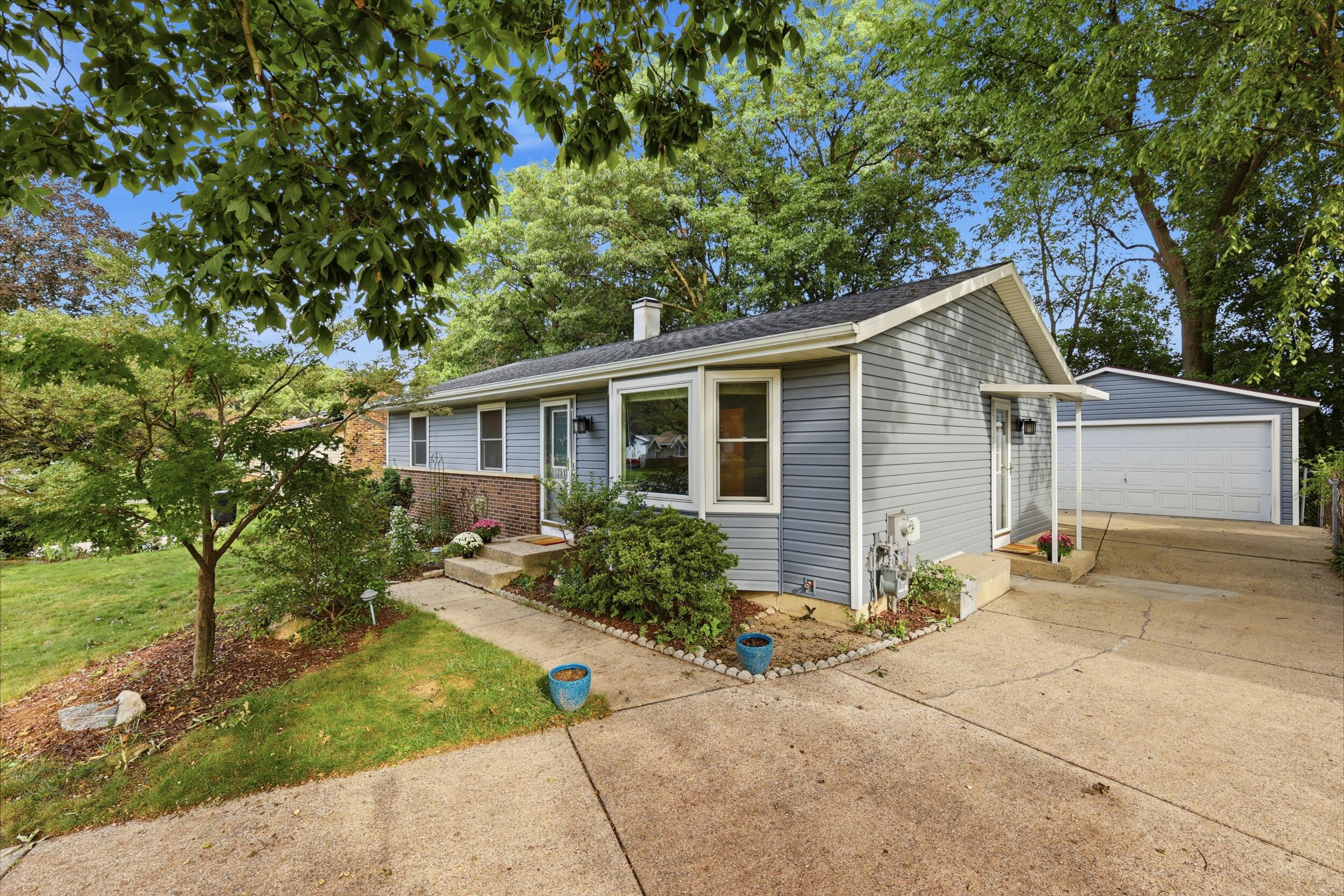 2513 Windview Street SW