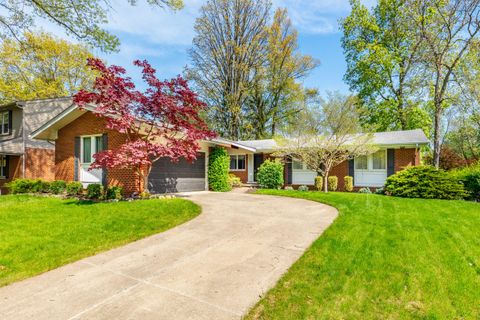 8480 Hampton Grosse Ile Township MI 48138