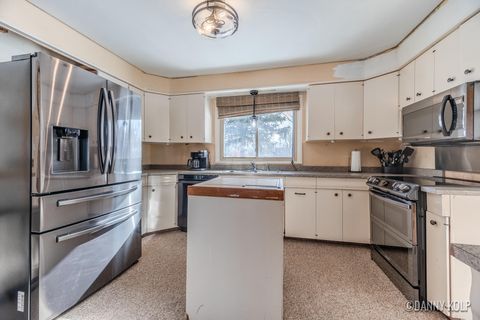 A home in NelsonTownship_Kent