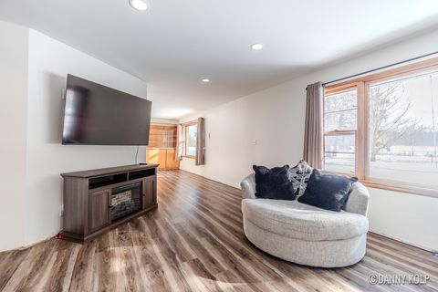 A home in NelsonTownship_Kent