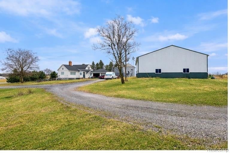 00 Sanilac Rd