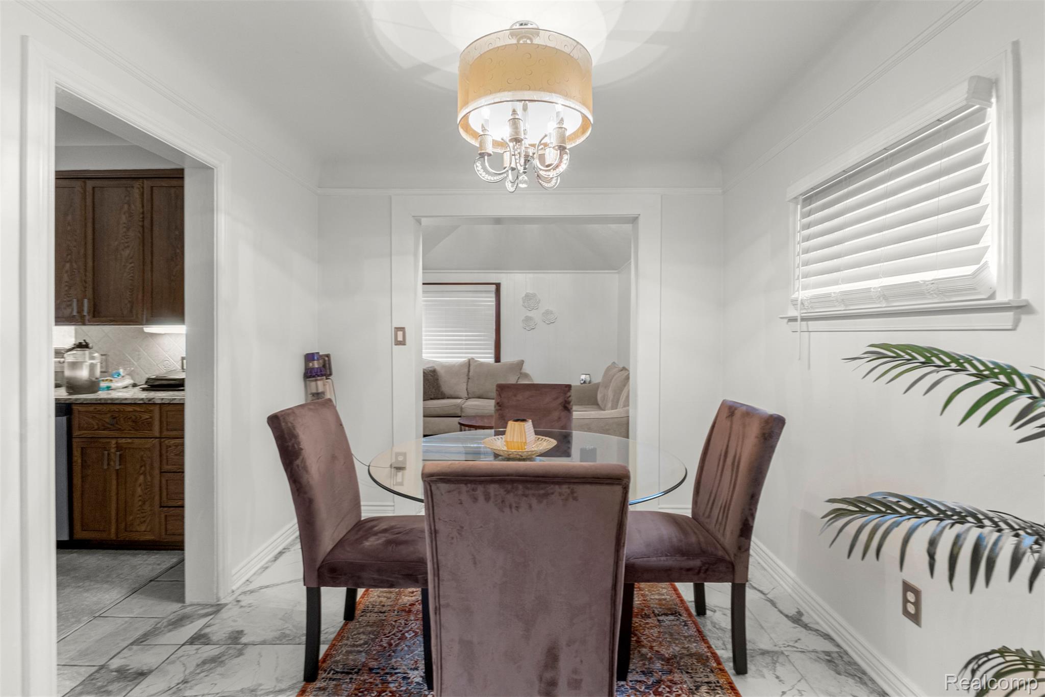 1803 N Rosevere Avenue