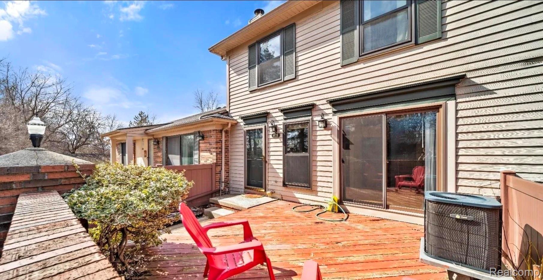 41009 Southwind Drive