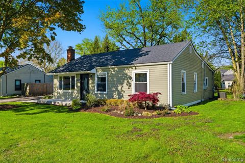 9081 Marlowe Avenue Plymouth Charter Township MI 48170