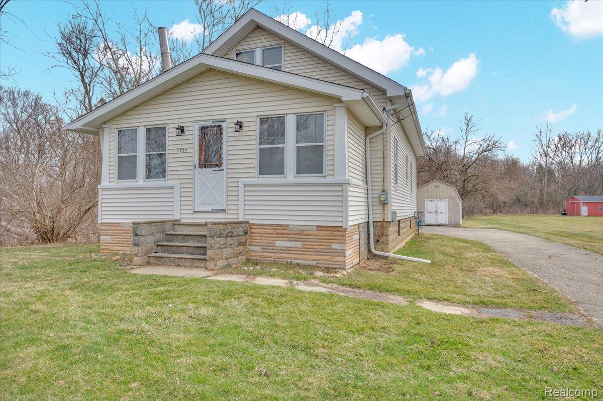 3424 N Irish Road