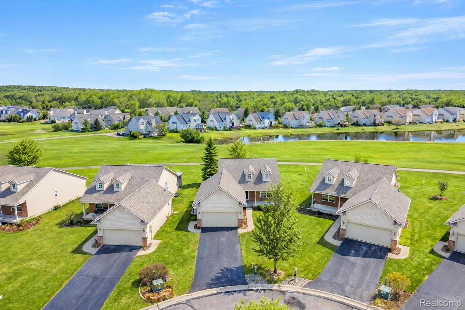 11126 Strathmore Court