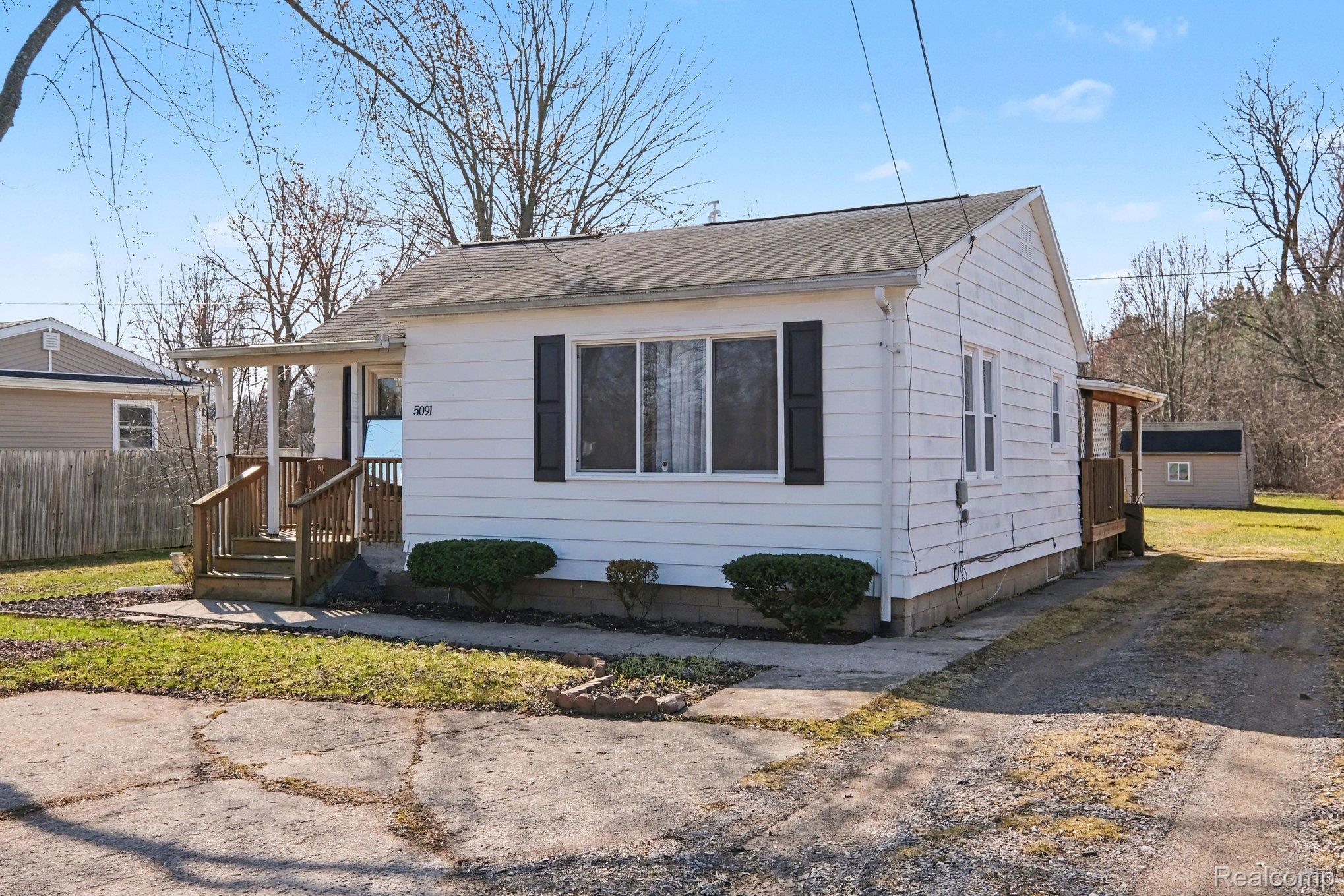 5091 W Carpenter Road