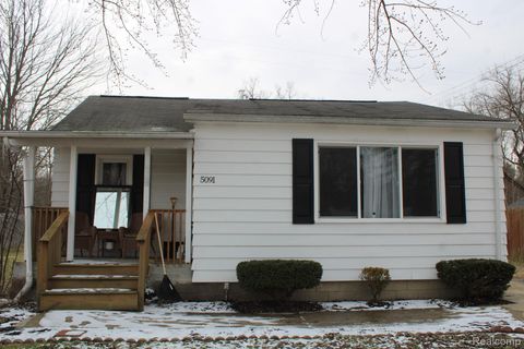 5091 W Carpenter Road Mt Morris Township MI 48504