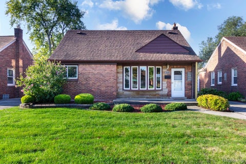 Photo for 15275 Champaign Road