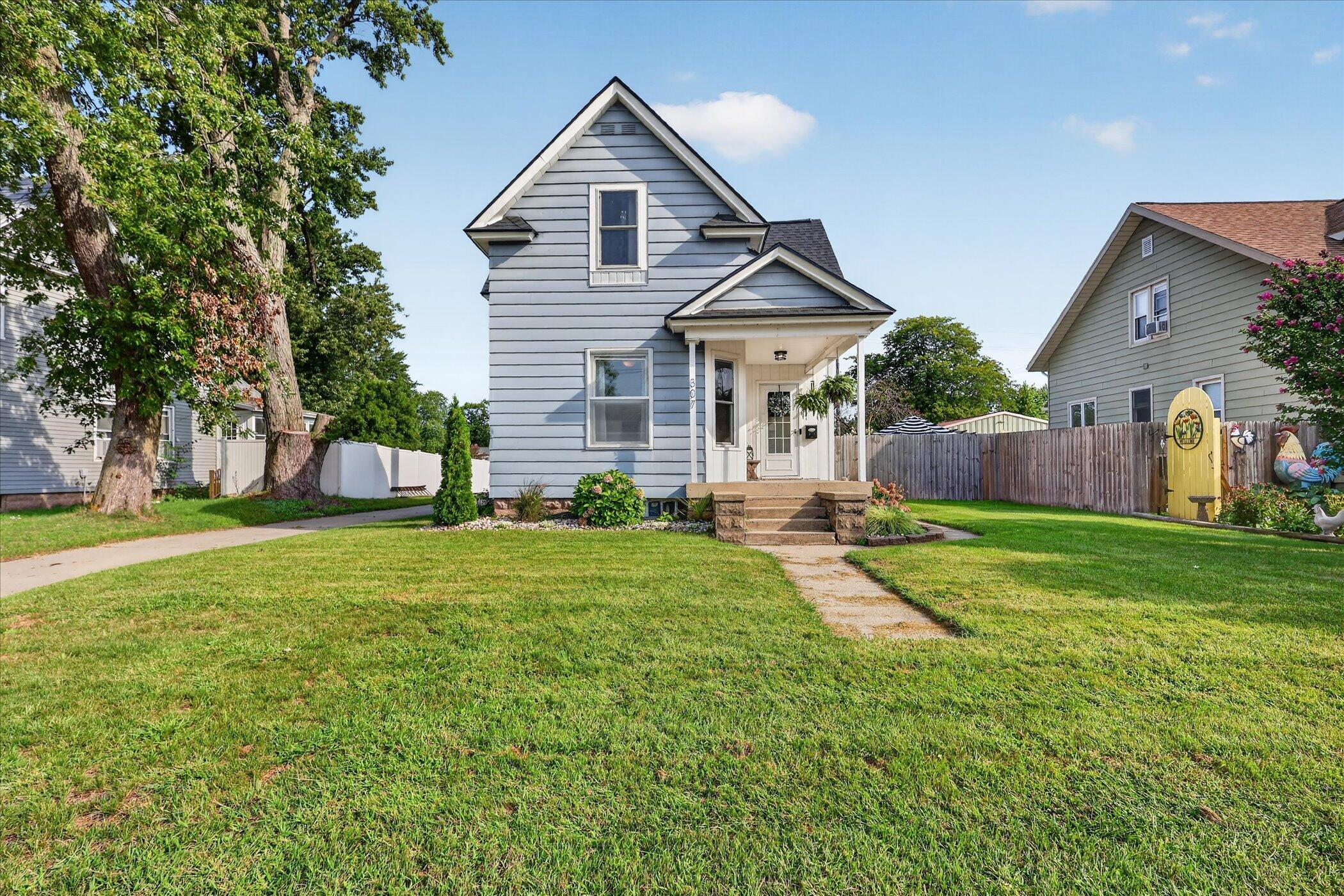 307 W Washington Avenue