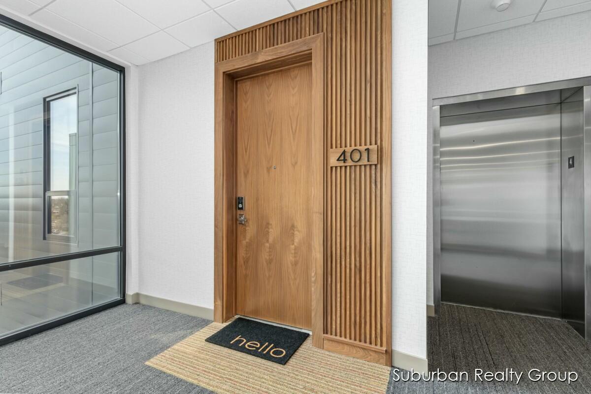 159 S River Avenue 401