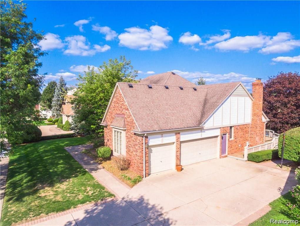 49090 Driftwood Drive
