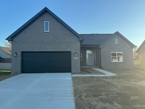 Photo of 23153 Primrose Lane, Brownstown Charter Township, MI 48183 (MLS # 81026007958)