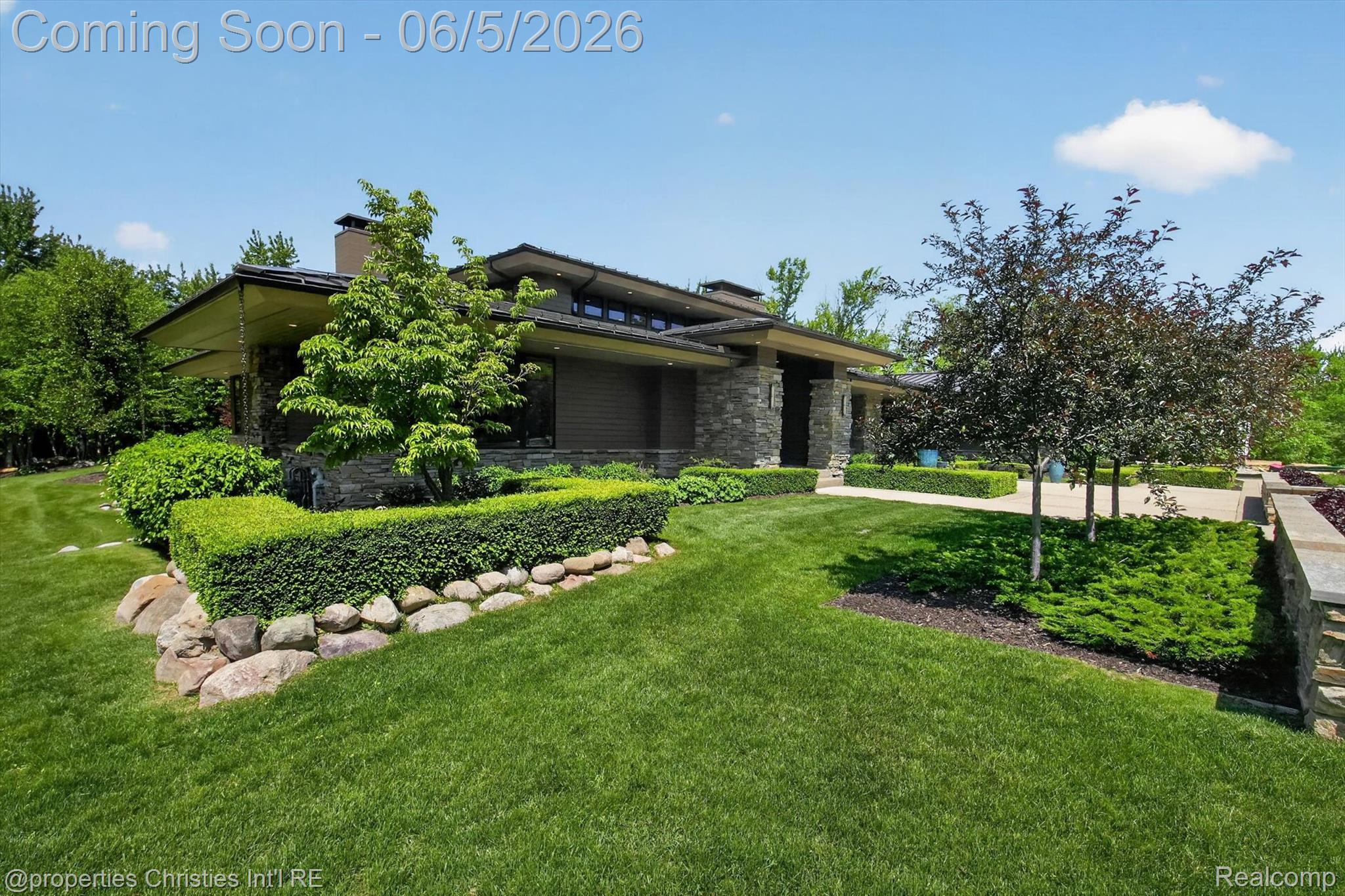 22635 Evergreen Court