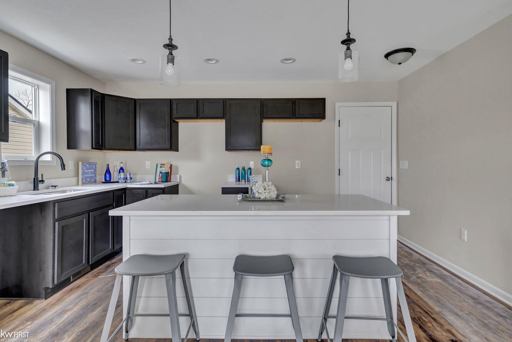 9516 Orchard Lake Drive