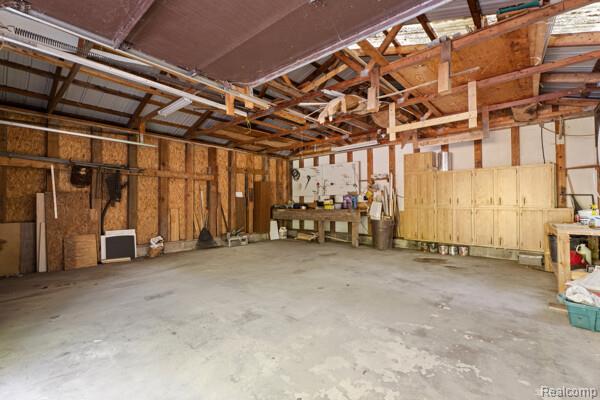 2600 Lucinda Drive