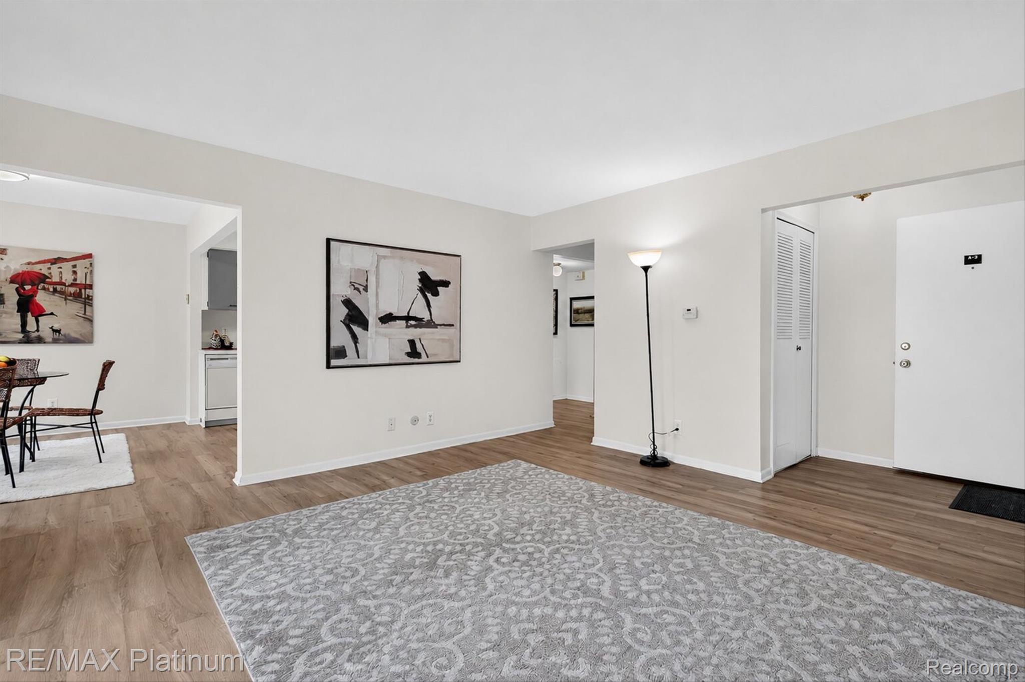 407 W Highland Road 3