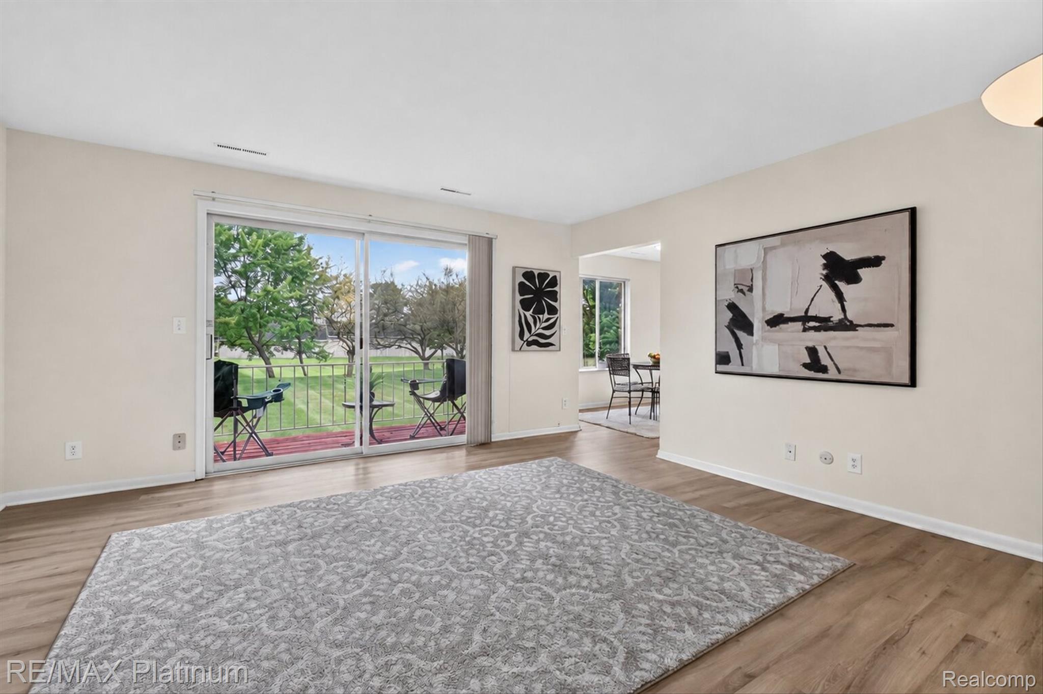 407 W Highland Road 3