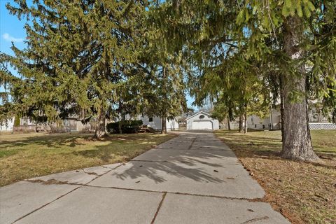 A home in GardenCityCity_Wayne