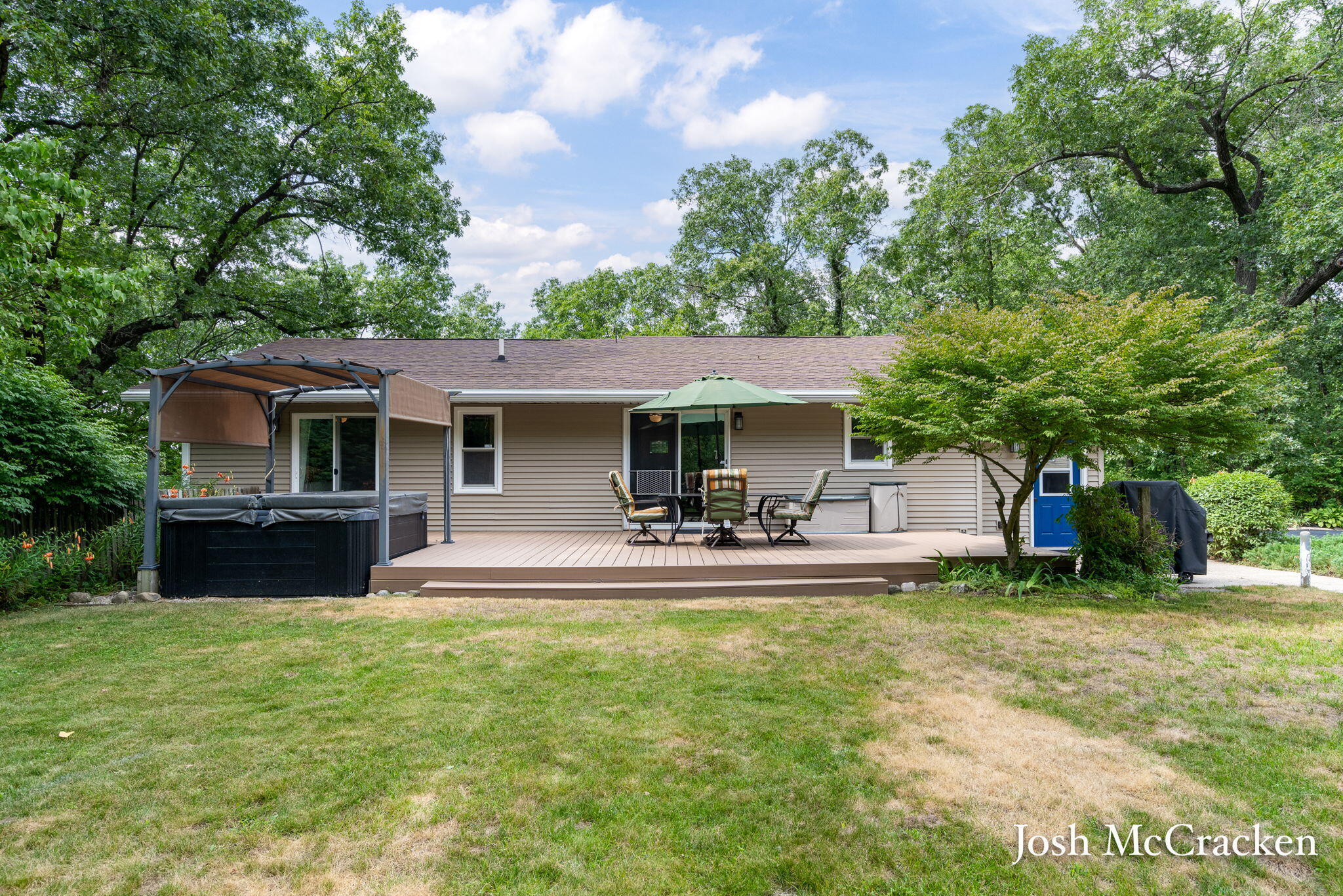9665 Black Oak Drive