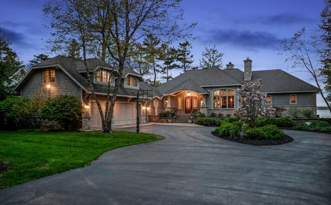 935 Beautiful Peninsula Township MI 49686