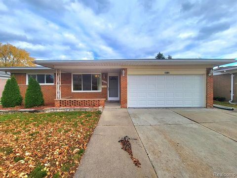 28142 LIBERTY Drive Warren City Macomb MI 48092